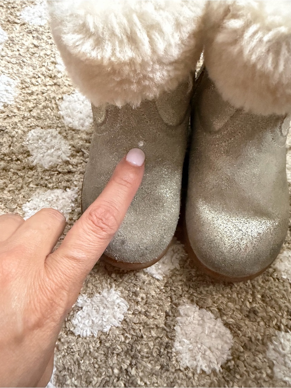 Toddler Ugg Jorie Metallic Boots ⭐️play condition - Picture 9 of 9
